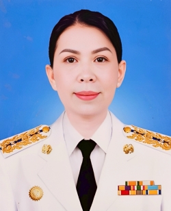 นางสาวอุ่นเรือน  วรวุฒิ